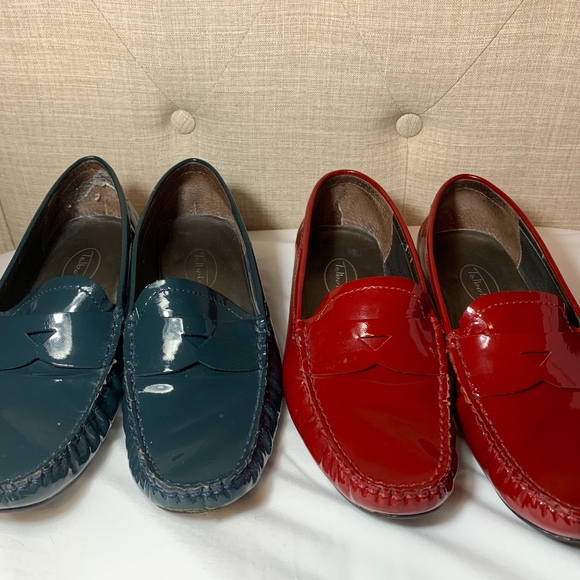 Green and Red Holiday Loafers - Picture 2 of 7
